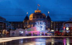 Cool Event Scheveningen presenteert: Kurhausplein on Ice en ijsglijbaan vanaf De Pier richting de Palace